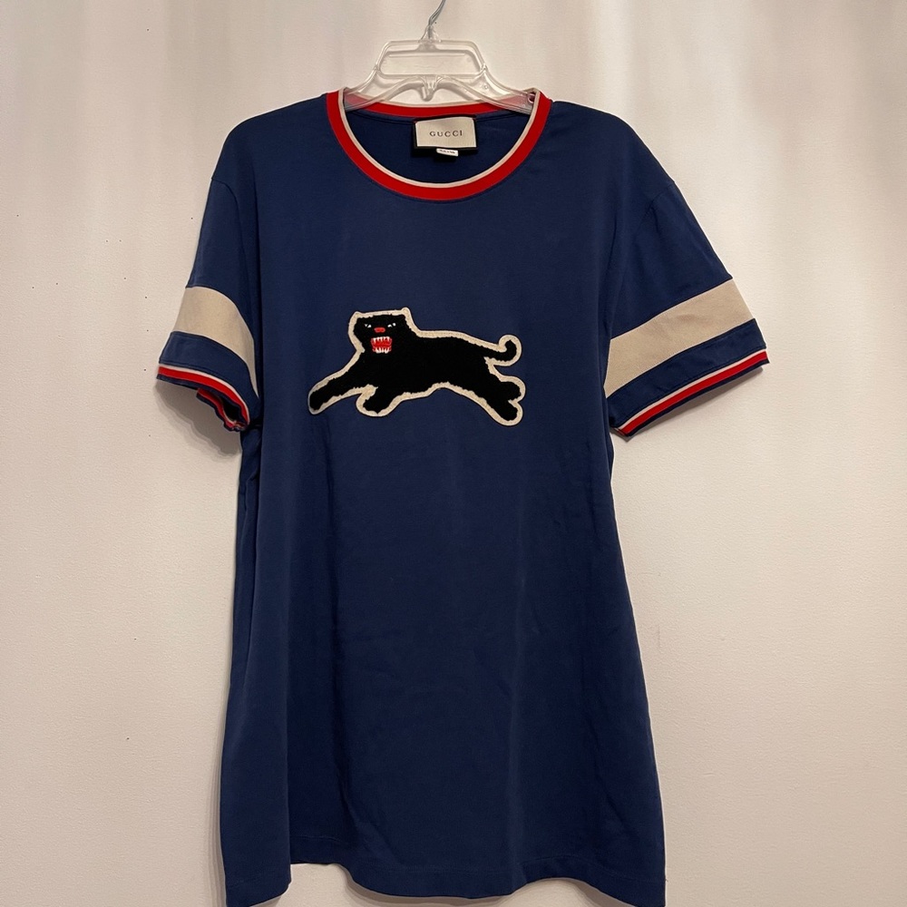 Authentic men’s Gucci shirt size large